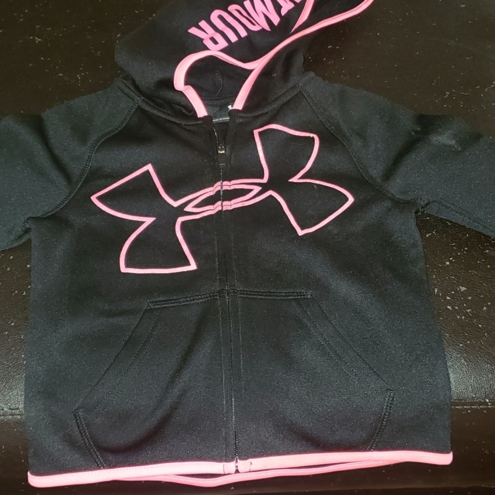 Under armor jacket size 4